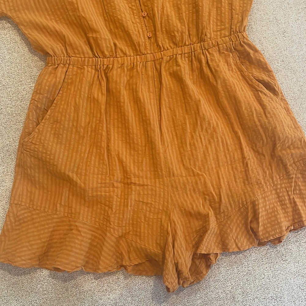 Lush Orange Romper - Picture 4 of 7